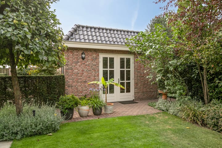 Foto 60 van Jasmijn 16