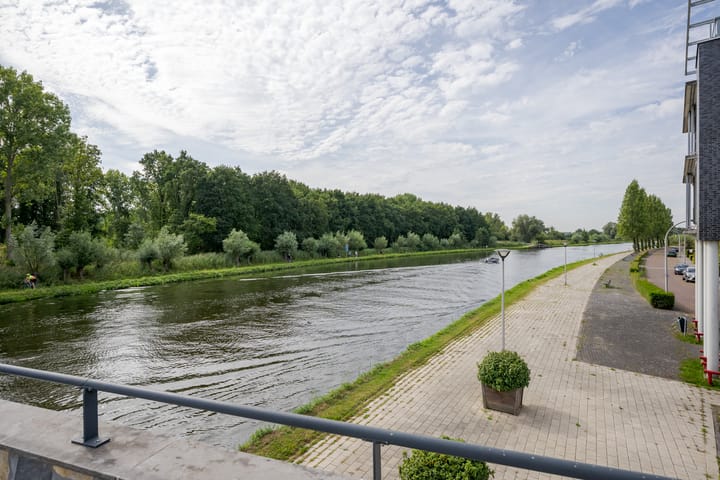 Foto 46 van Hofvliet 23