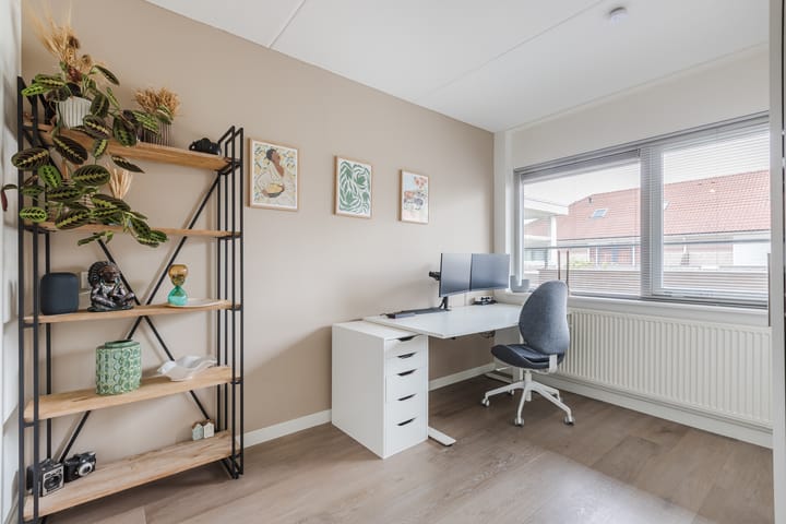 Foto 16 van Waterlelie 63