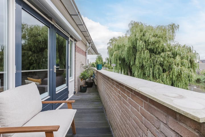 Foto 32 van Waterlelie 63