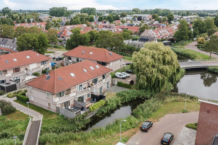 Foto 38 van Waterlelie 63