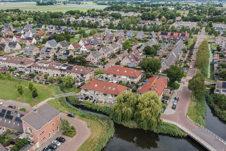 Foto 39 van Waterlelie 63