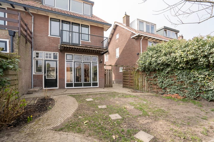 Photo 3 of Burg. Gaarlandtstraat 37