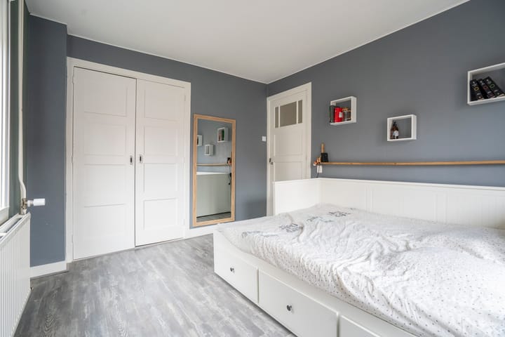 Photo 17 of Burg. Gaarlandtstraat 37