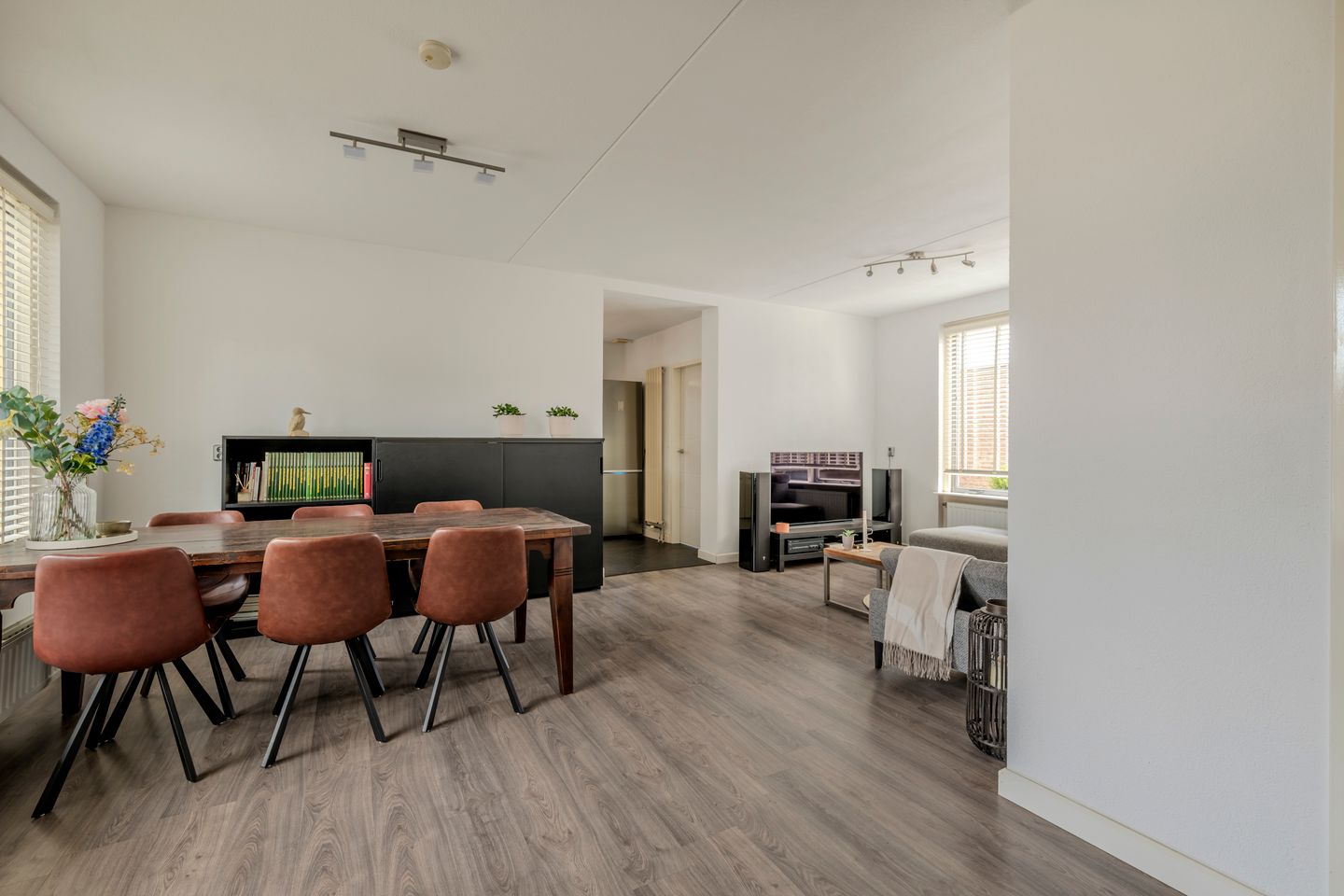 Foto 10 van Baron van Tuyll van Serooskerkenstraat 6