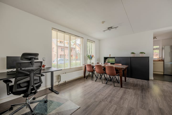 Foto 11 van Baron van Tuyll van Serooskerkenstraat 6