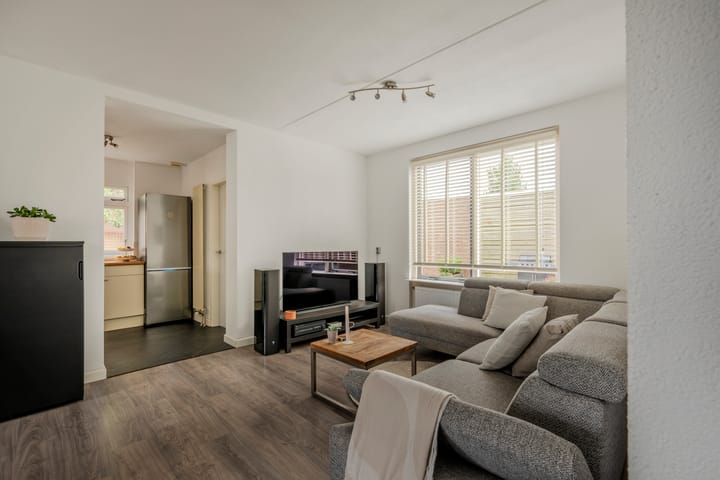 Foto 14 van Baron van Tuyll van Serooskerkenstraat 6