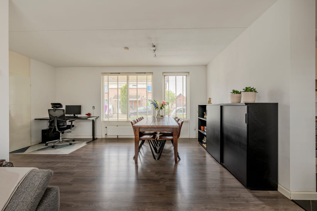 Foto 16 van Baron van Tuyll van Serooskerkenstraat 6