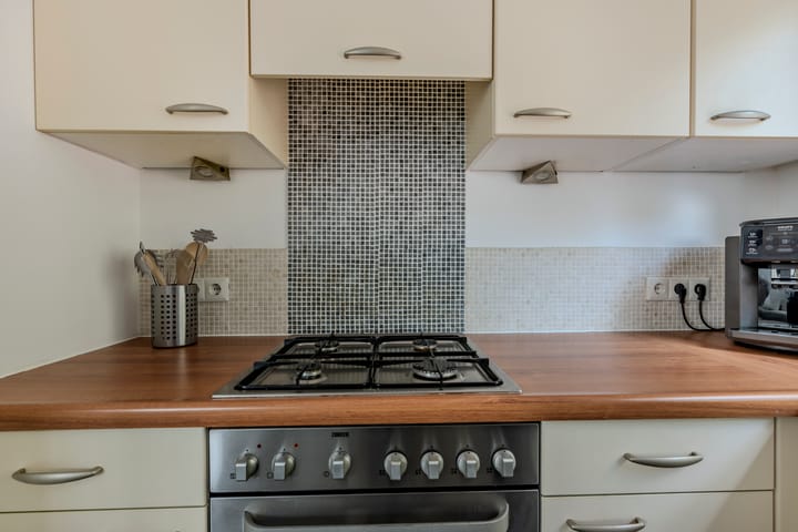 Foto 18 van Baron van Tuyll van Serooskerkenstraat 6