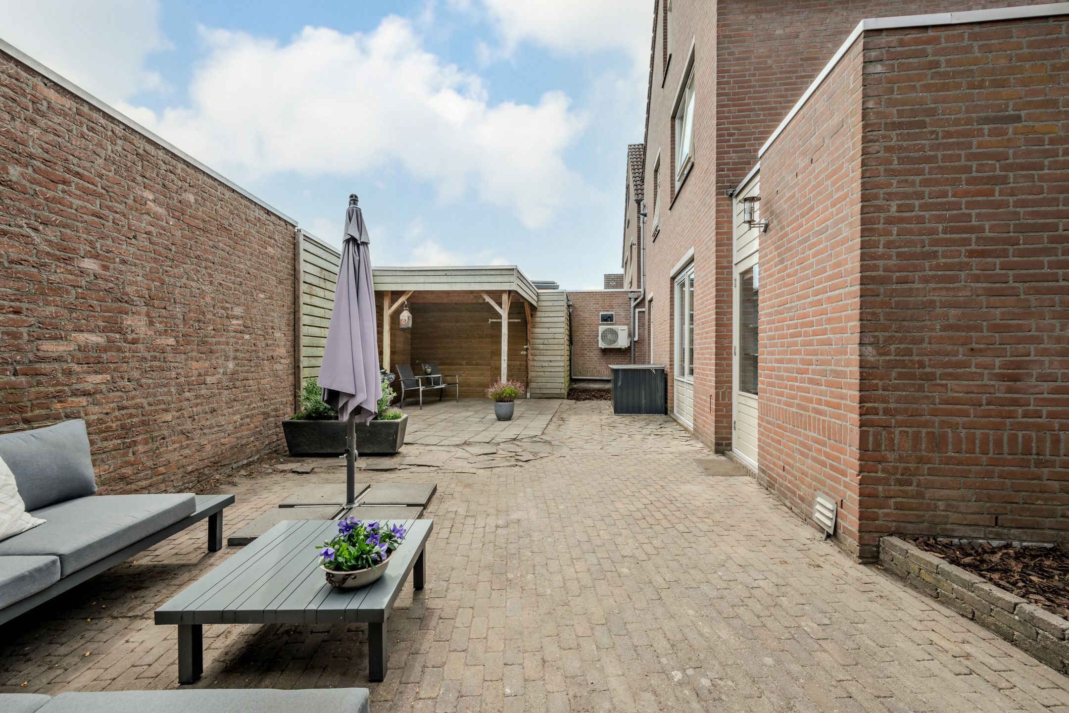 Foto 21 van Baron van Tuyll van Serooskerkenstraat 6