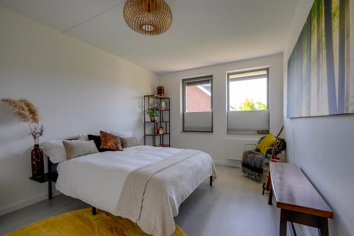 Foto 35 van Bloementuinlaan 4