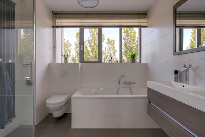 Foto 42 van Bloementuinlaan 4