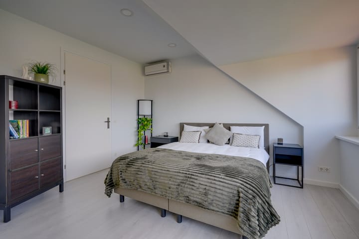 Foto 45 van Bloementuinlaan 4