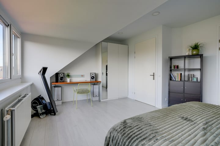 Foto 47 van Bloementuinlaan 4