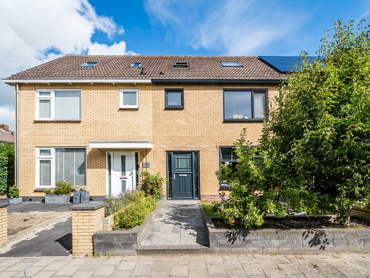 Foto 2 van Anna van Saksenstraat 118