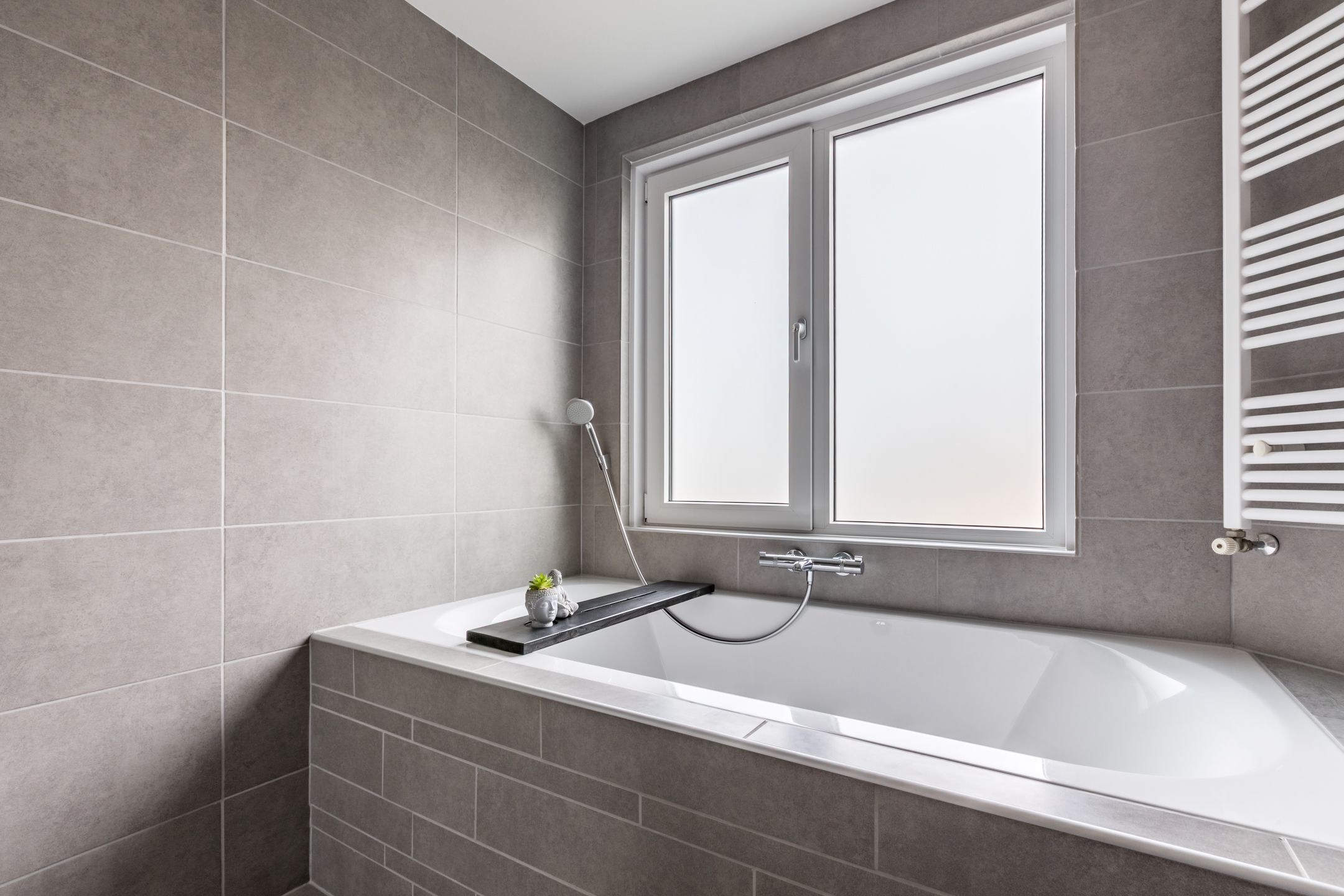 Photo 27 of Anna van Saksenstraat 118