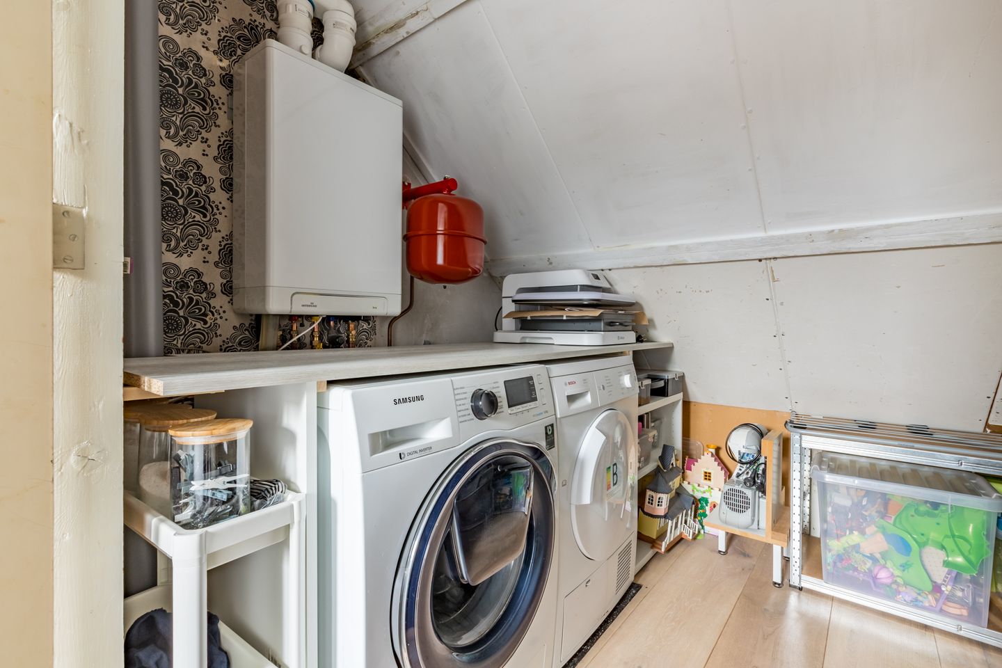 Photo 40 of Anna van Saksenstraat 118