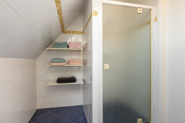 Foto 33 van West Ringdijk 27