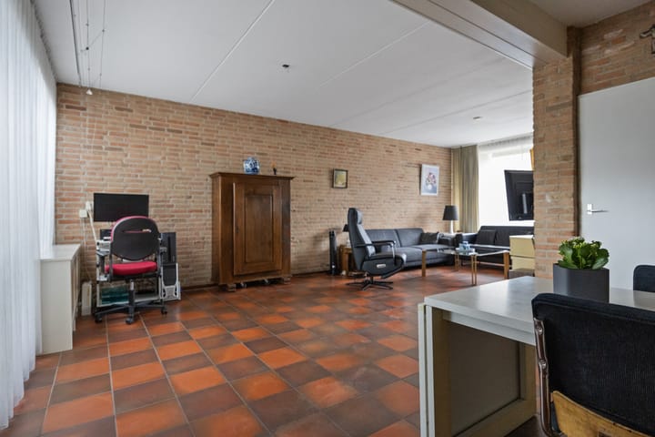 Foto 10 van Valeriusstraat 11