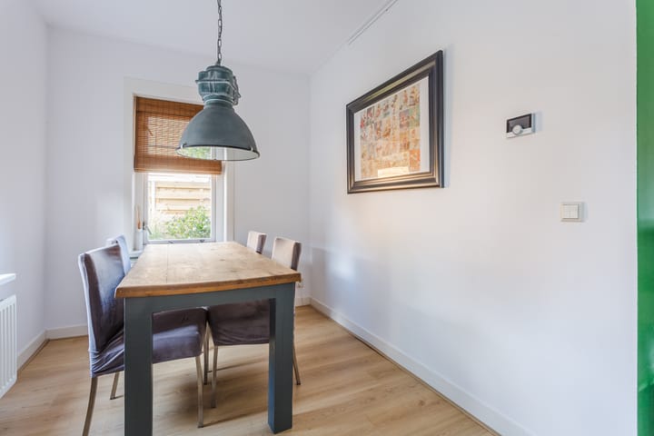 Foto 8 van Leeuwerikstraat 45