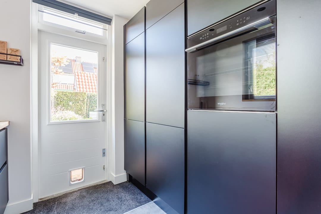 Photo 11 of Leeuwerikstraat 45