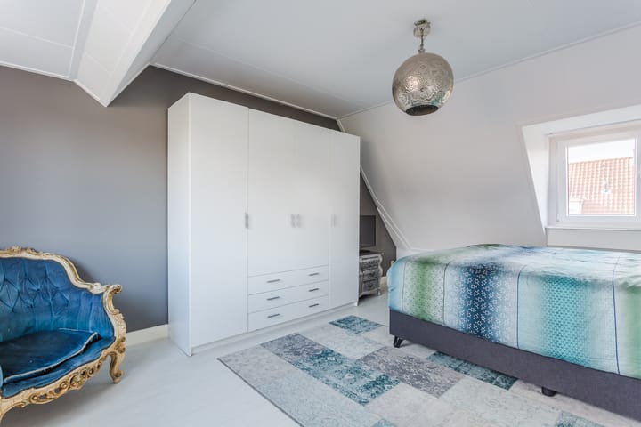 Foto 15 van Leeuwerikstraat 45