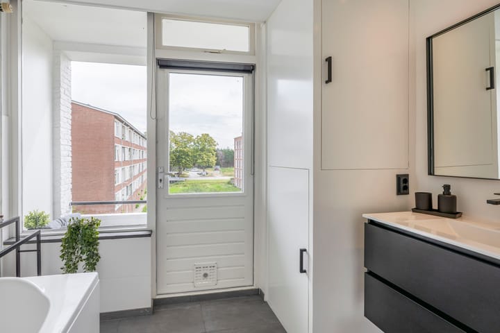 Foto 17 van Karel Doormanlaan 189