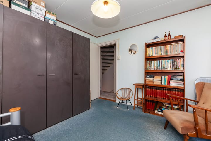 Foto 13 van Lelystraat 9