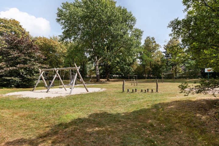 Photo 36 of Vanenburg 1