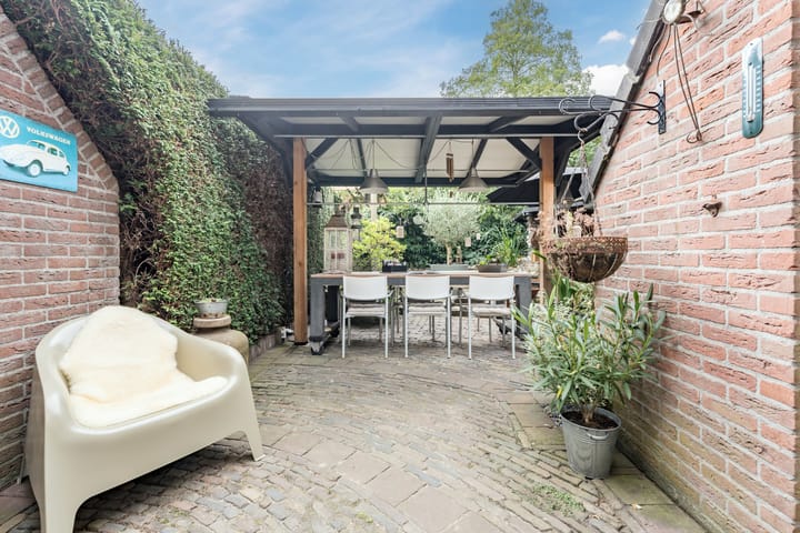 Foto 41 van Drostenstraat 33