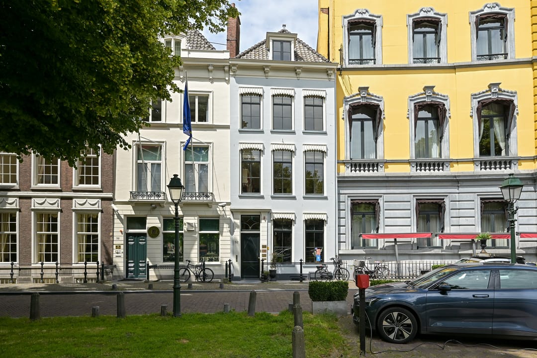 Foto 7 van Lange Voorhout 52