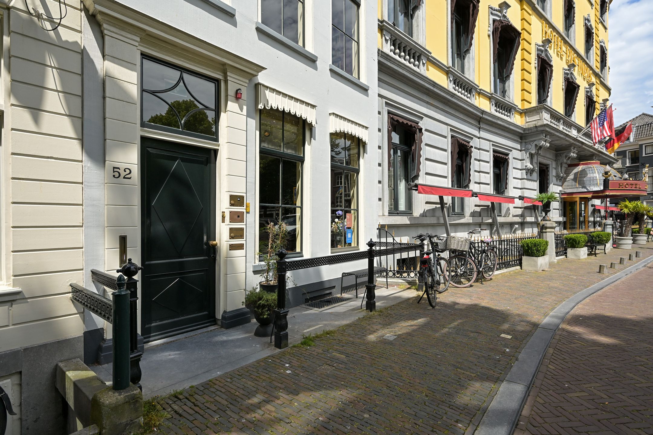 Foto 9 van Lange Voorhout 52