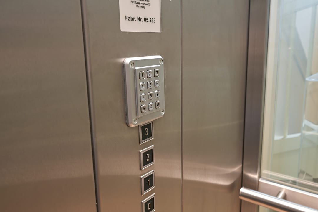 Foto 11 van Lange Voorhout 52