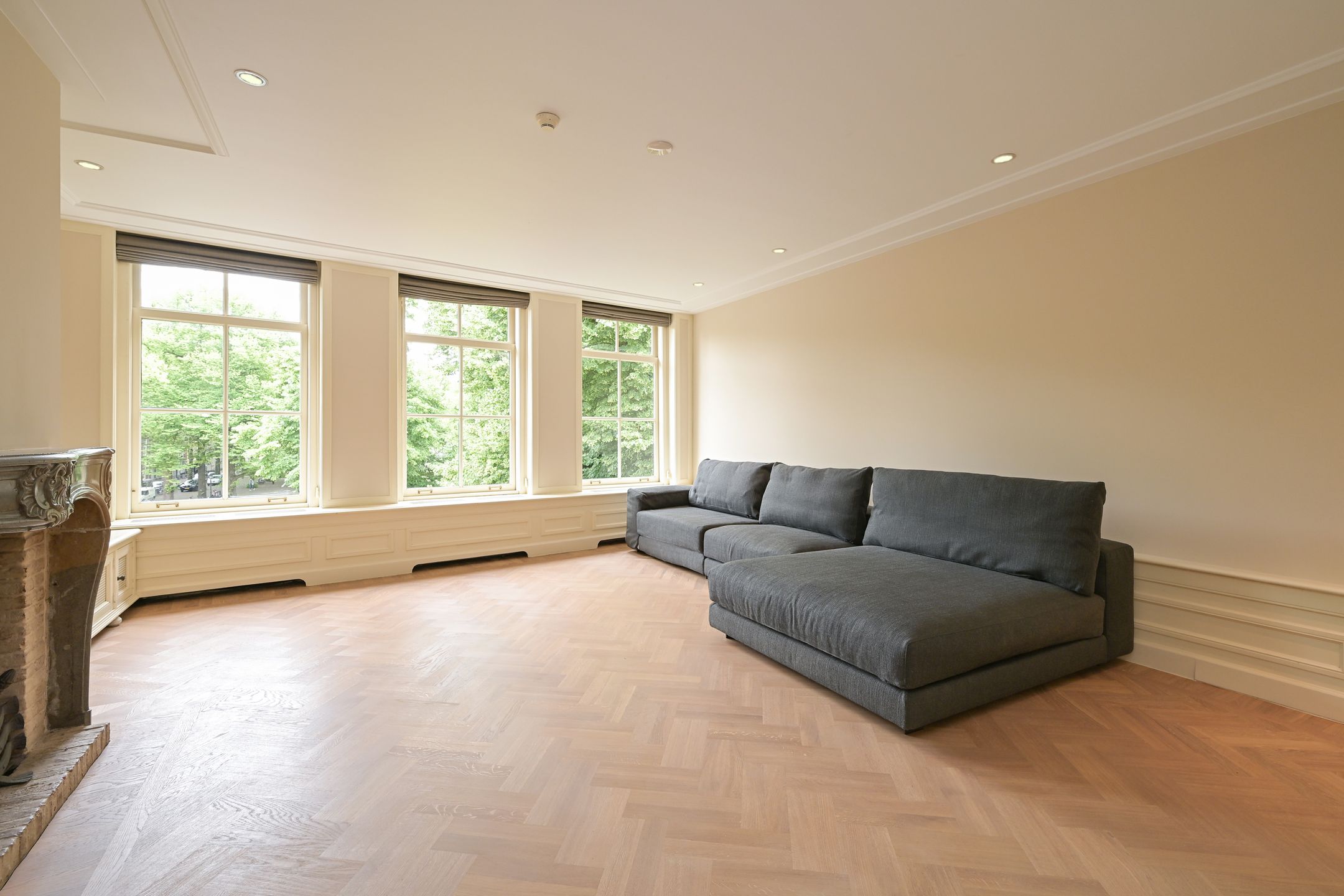 Foto 18 van Lange Voorhout 52