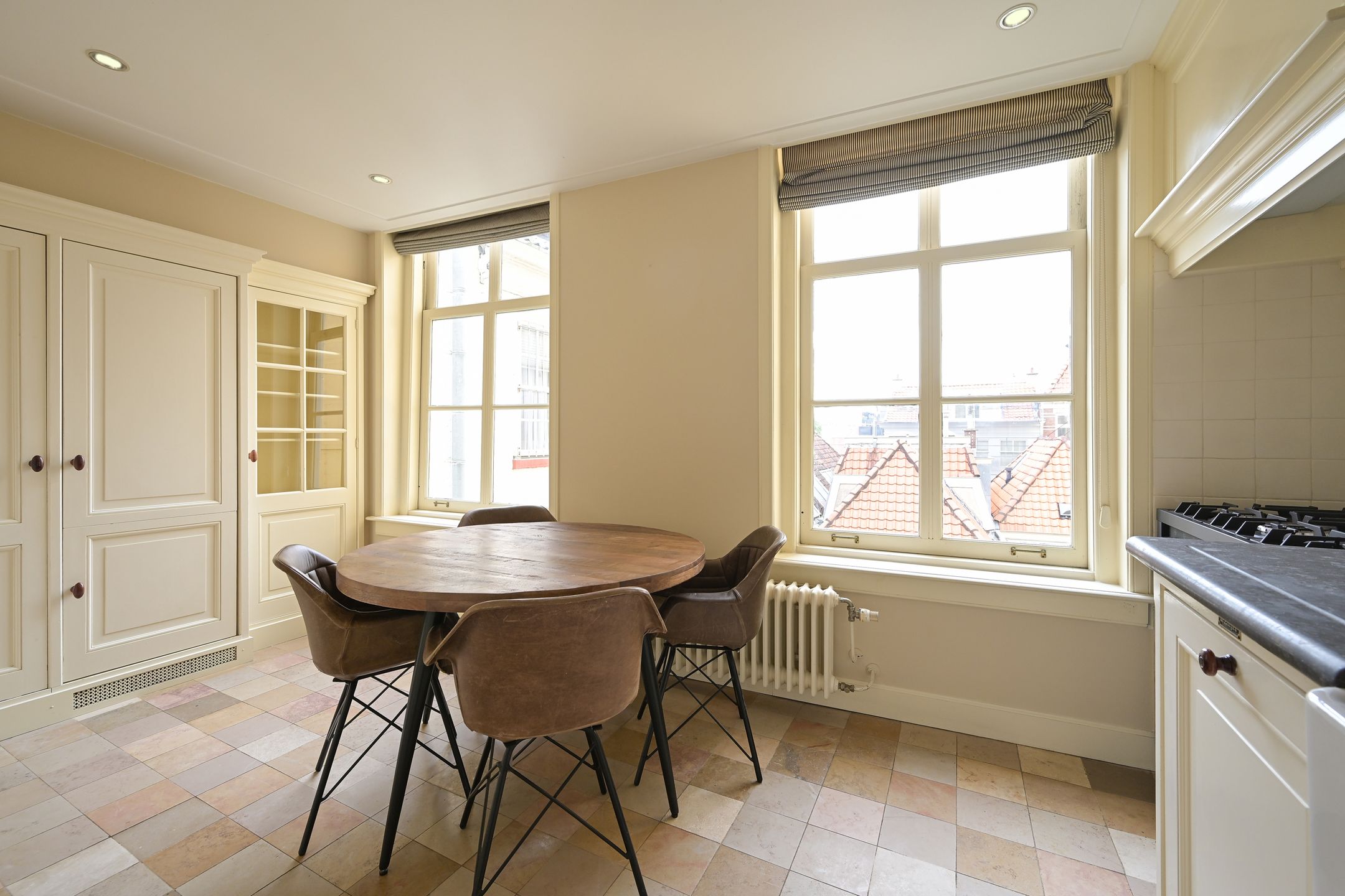 Foto 24 van Lange Voorhout 52