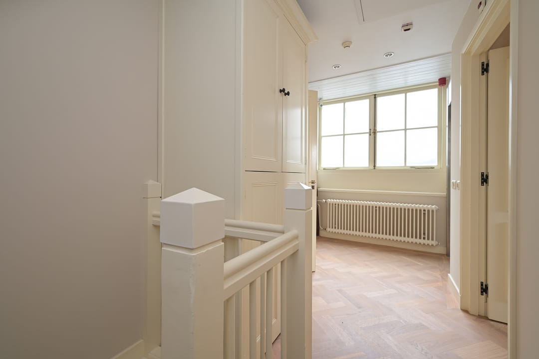 Foto 26 van Lange Voorhout 52