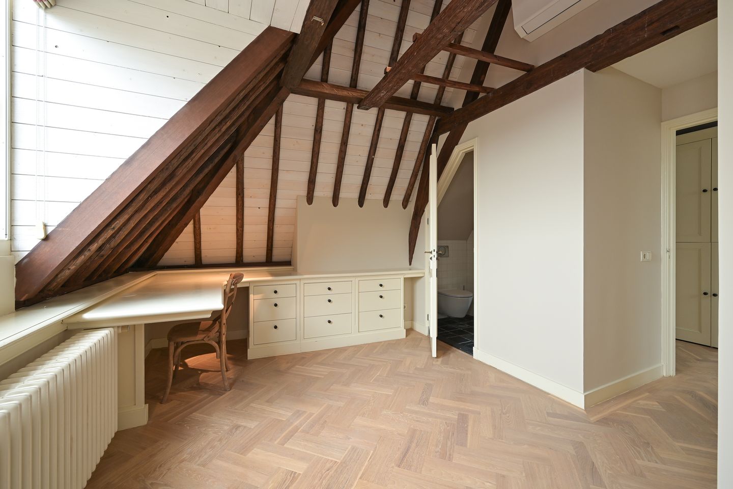 Foto 34 van Lange Voorhout 52