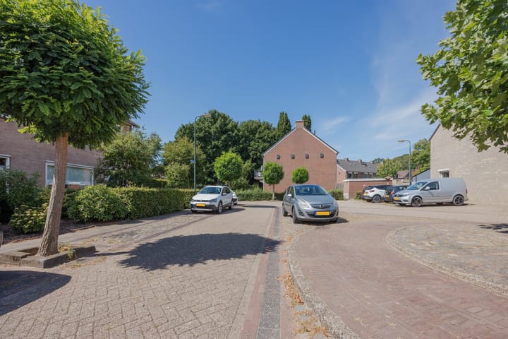 Photo 7 of Kanseliersstraat 25