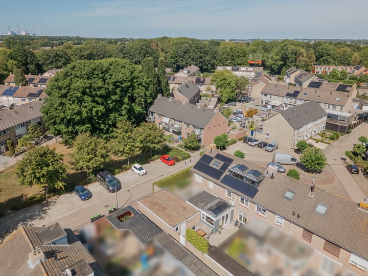 Photo 10 of Kanseliersstraat 25