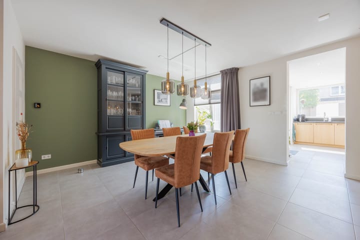 Photo 18 of Kanseliersstraat 25