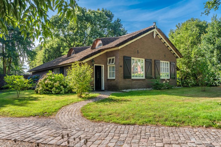 Foto 1 van Hoofdweg 262