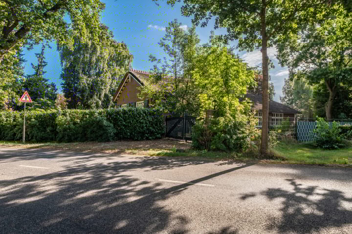 Foto 5 van Hoofdweg 262