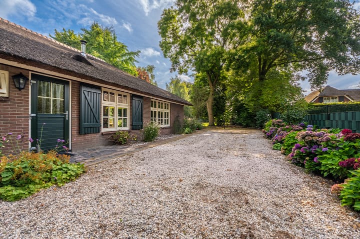 Foto 11 van Hoofdweg 262