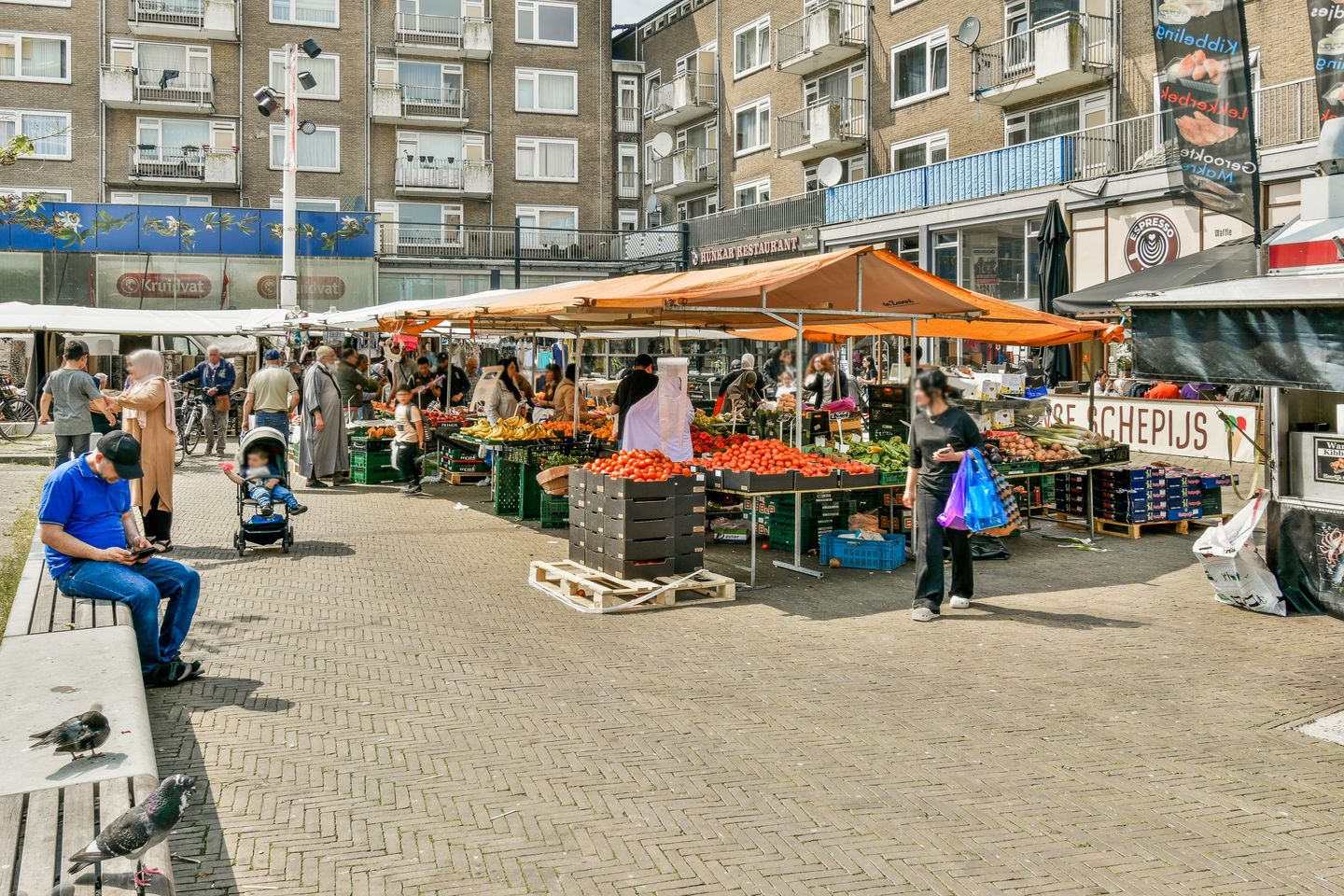 Photo 25 of Jan van Duivenvoordestraat 55