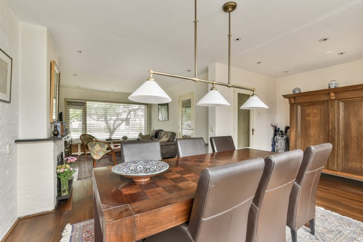 Foto 6 van van den Woudestraat 28