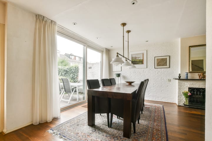 Foto 7 van van den Woudestraat 28