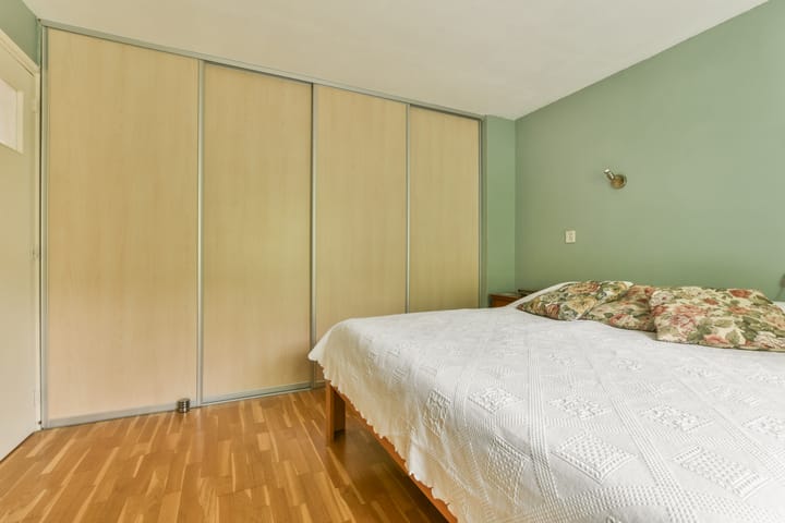 Foto 17 van van den Woudestraat 28