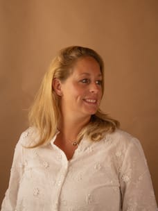 Rowan Pak - Officemanager