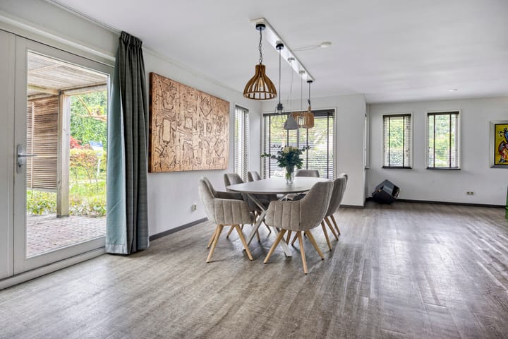 Foto 14 van Eikepage 18