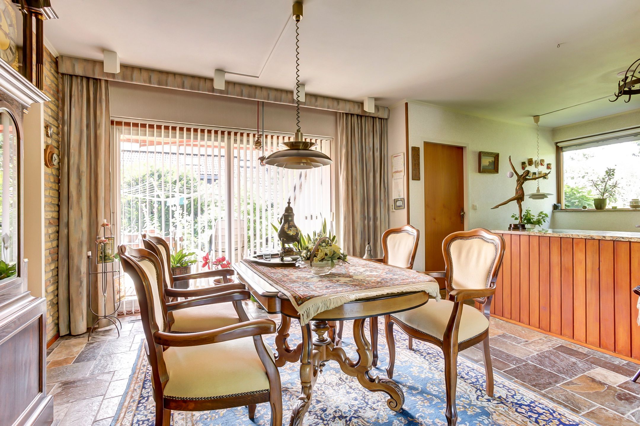 Photo 15 of Hunzestraat 2